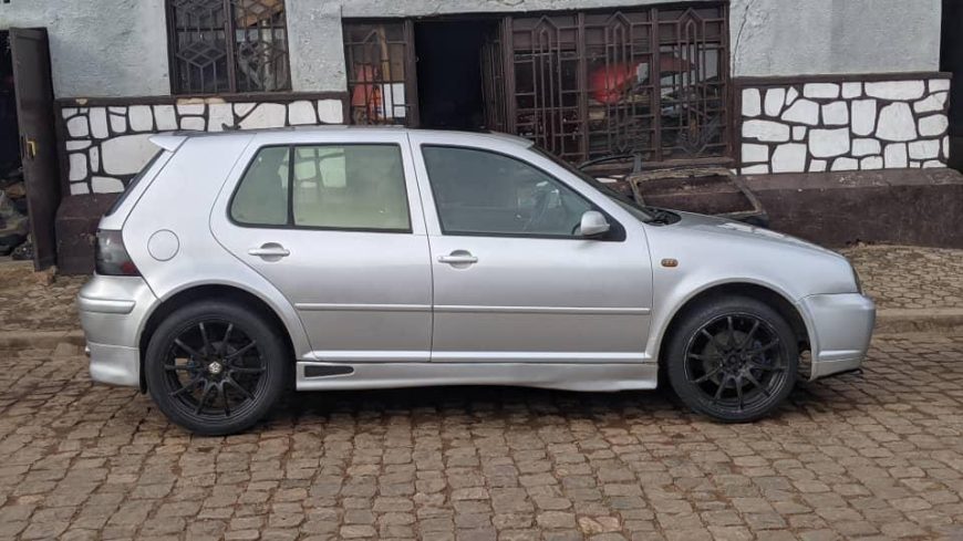 VOLKSWAGEN GOLF 1997 MANUEL FOR SALE AT RWF5,000,000