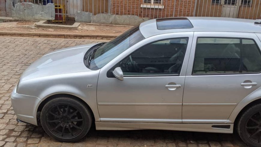 VOLKSWAGEN GOLF 1997 MANUEL FOR SALE AT RWF5,000,000