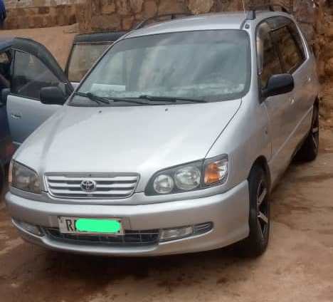 TOYOTA PICNIC 1999 MANUEL ESSENCE FULL DOCUMENTS FOR SALE AT RWF9,500,000