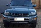 TOYOTA RAV4 MANUEL 1999 FOR SALE AT RWF4,500,000