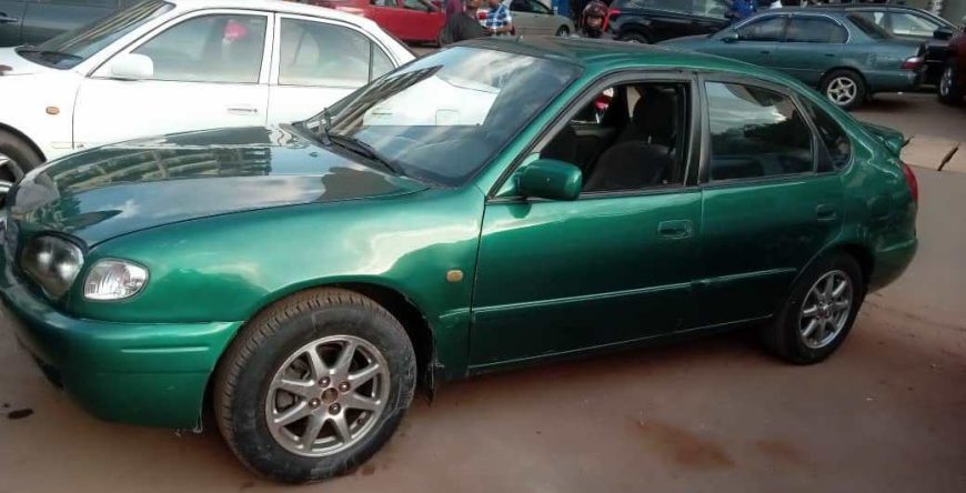 TOYOTA COROLLA MACO AUTOMATIC 2000 ESSENCE A/C OK FOR SALE AT RWF6,300,000