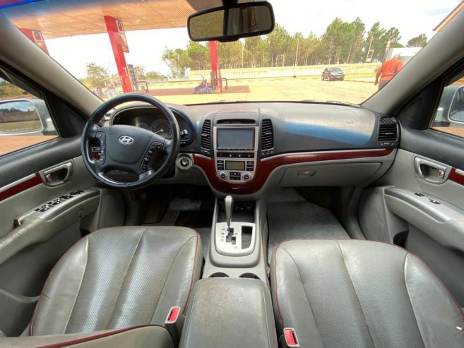 HYUNDAI SANTA FEE 2006 (NEW) AUTOMATIC FOR SALE AT FRW10,500,000