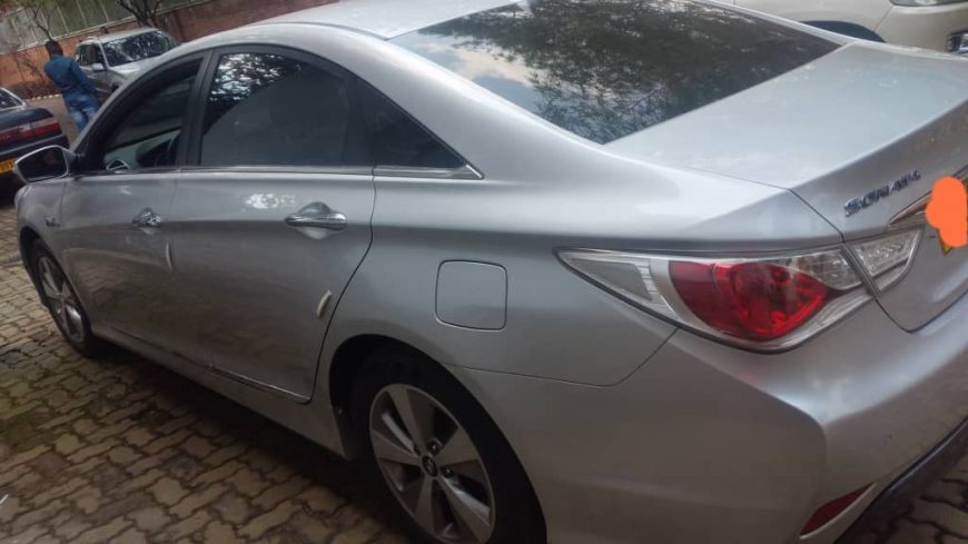 HYUNDAI SONATA 2012 AUTOMATIC FOR SALE AT FRW 9,500,000