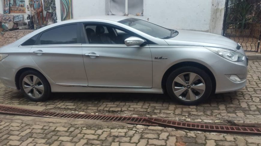 HYUNDAI SONATA 2012 AUTOMATIC FOR SALE AT FRW 9,500,000