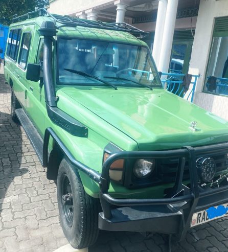 TOYOTA LAND CRUISER MANUEL 1998 FOR SALE AT FRW16,000,000