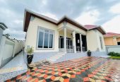 4 BEDROOMS HOUSE FULL FURNSHED FOR RENT LOCATED AT KICUKIRO KAGARAMA AT $1000