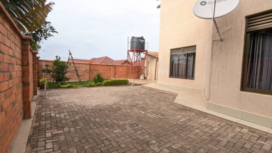 Gacuriro-paul estate very nice Full furnished house for rent in Kigali Rwanda.